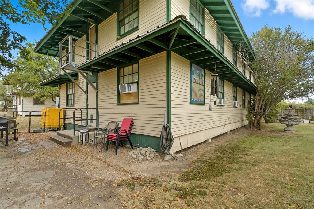 348 Sam Houston Street