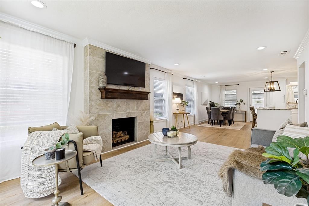 3111 Rotan Lane