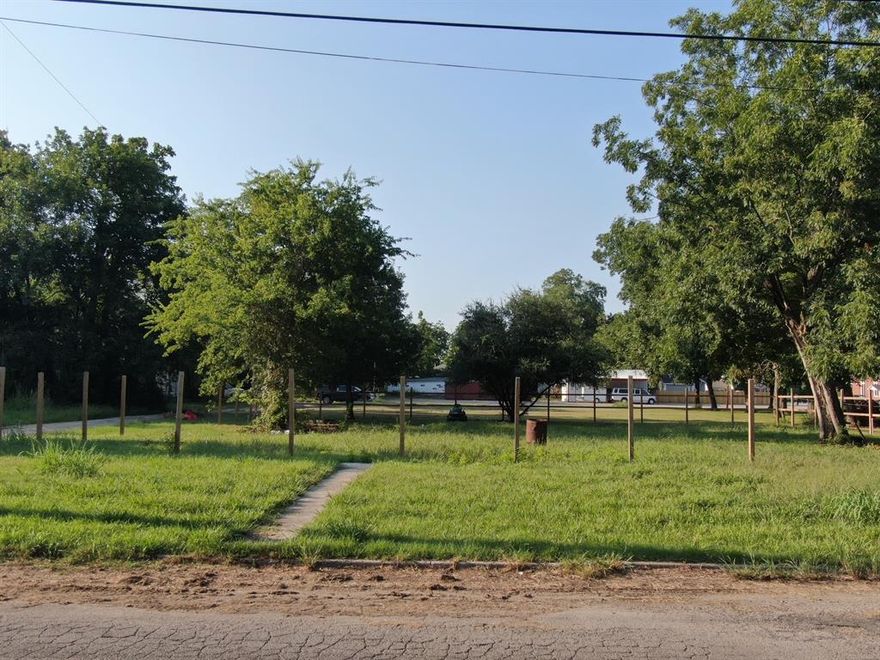This open lot in the city of Cooper offers a great opportunity for anyone looking to build or invest. Located within city limits, the property has already had framing installed for a privacy fence—just needing the finishing touches to complete it. The lot is electric-ready; while it doesn’t currently have a meter, power is accessible and a meter can be run by the new owner. City water and sewer connections are also available, making this lot a convenient and flexible option for residential development.