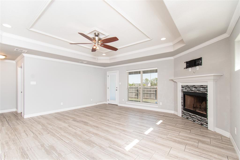 2909 Crystal Ann Drive