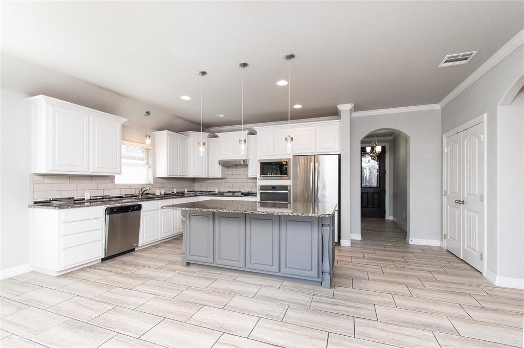 The Plains At Riverside Ph - Residential