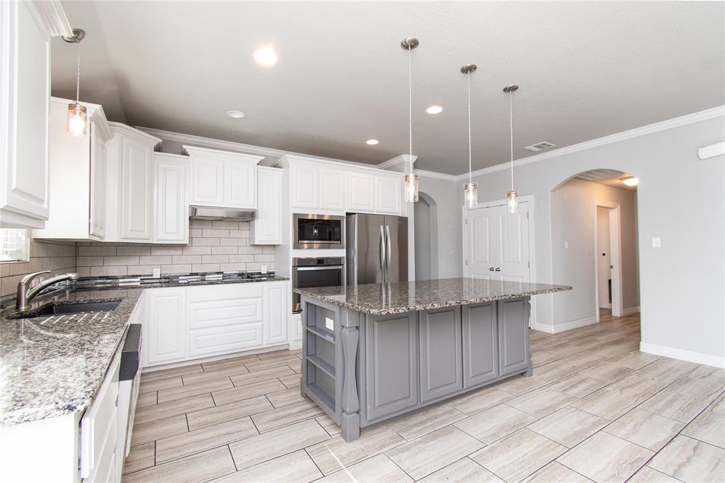 The Plains At Riverside Ph - Residential