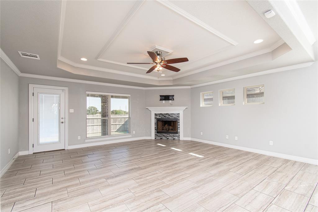 2909 Crystal Ann Drive