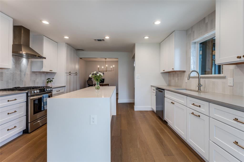 233 Woodcrest Drive