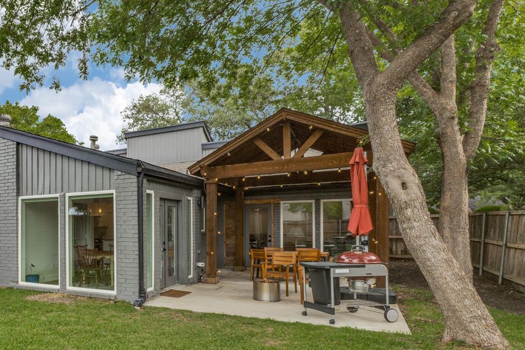 233 Woodcrest Drive