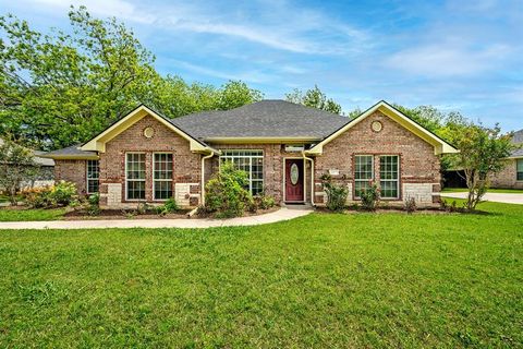 167 Chrissa Drive Pottsboro TX 75076