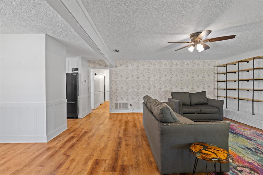 Emerald Bay - Residential