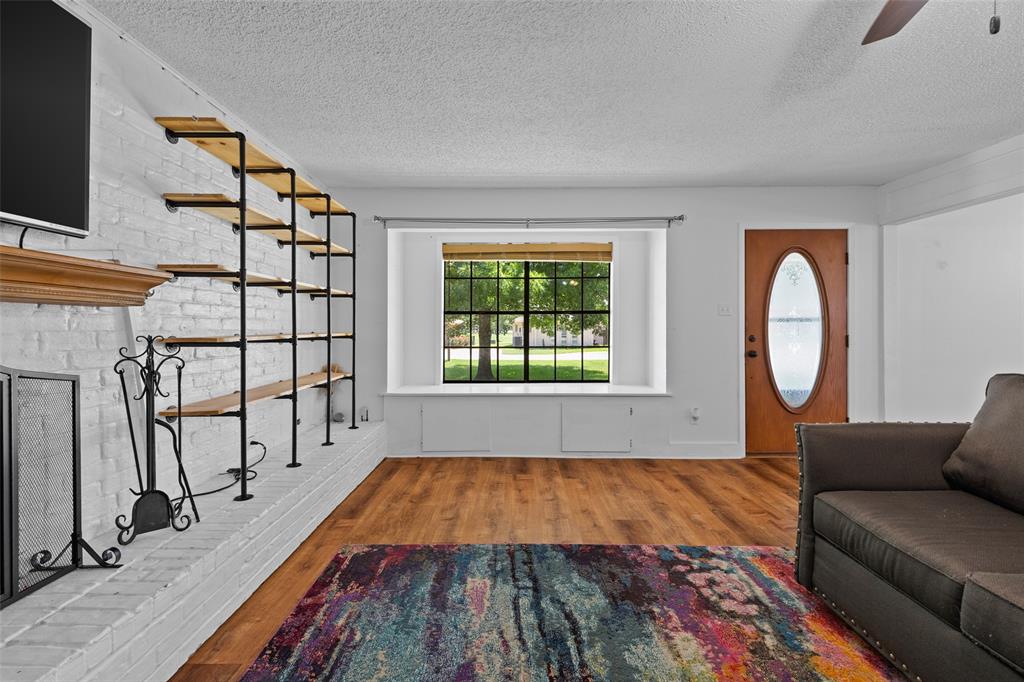 Emerald Bay - Residential