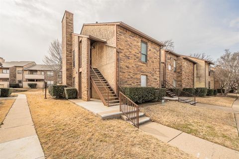 1200 Harwell Drive 1920 Arlington TX 76011