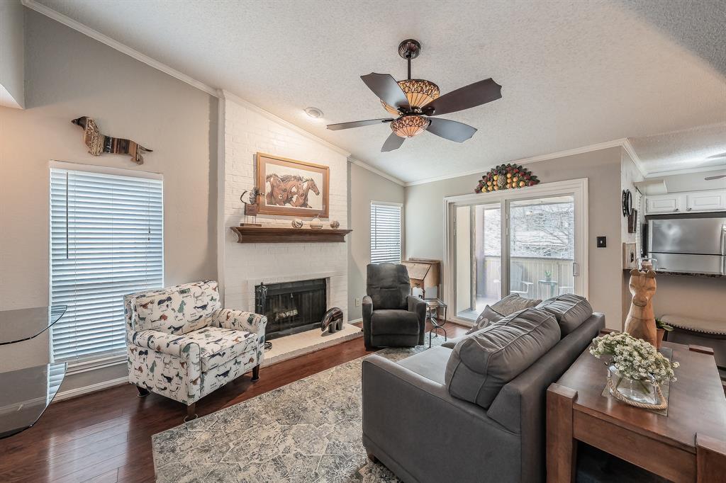 1200 Harwell Drive 1920