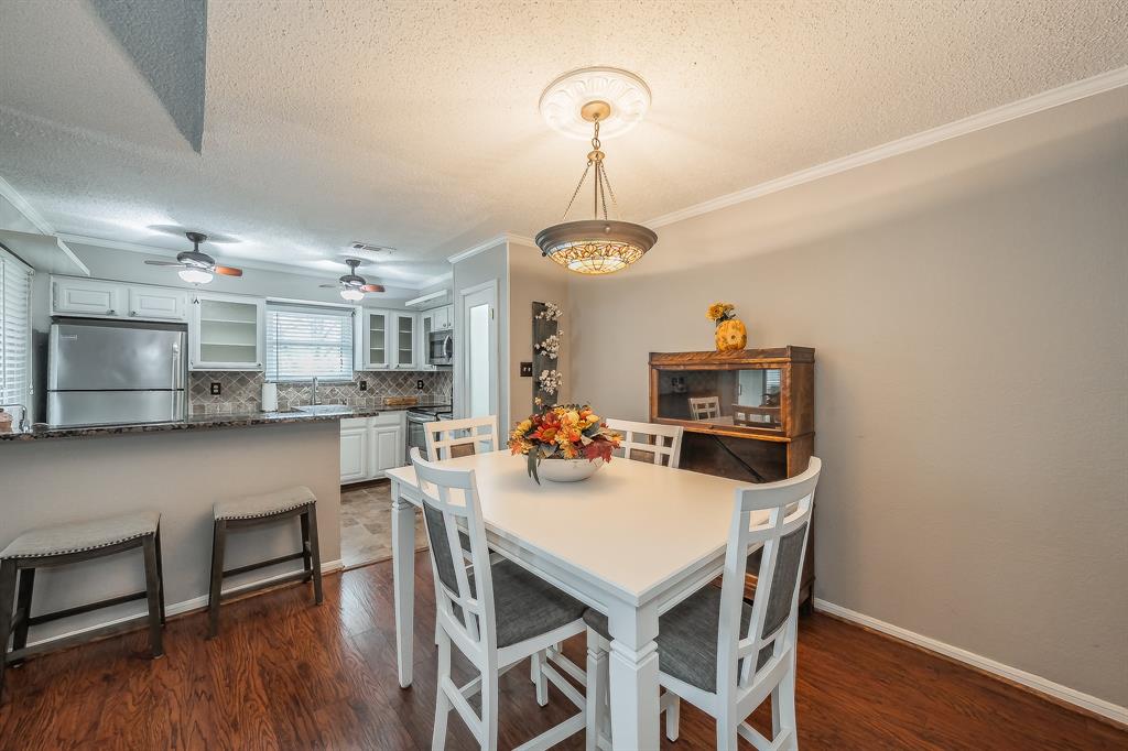 Cloisters Condo The - Residential