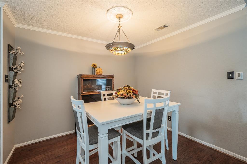 Cloisters Condo The - Residential