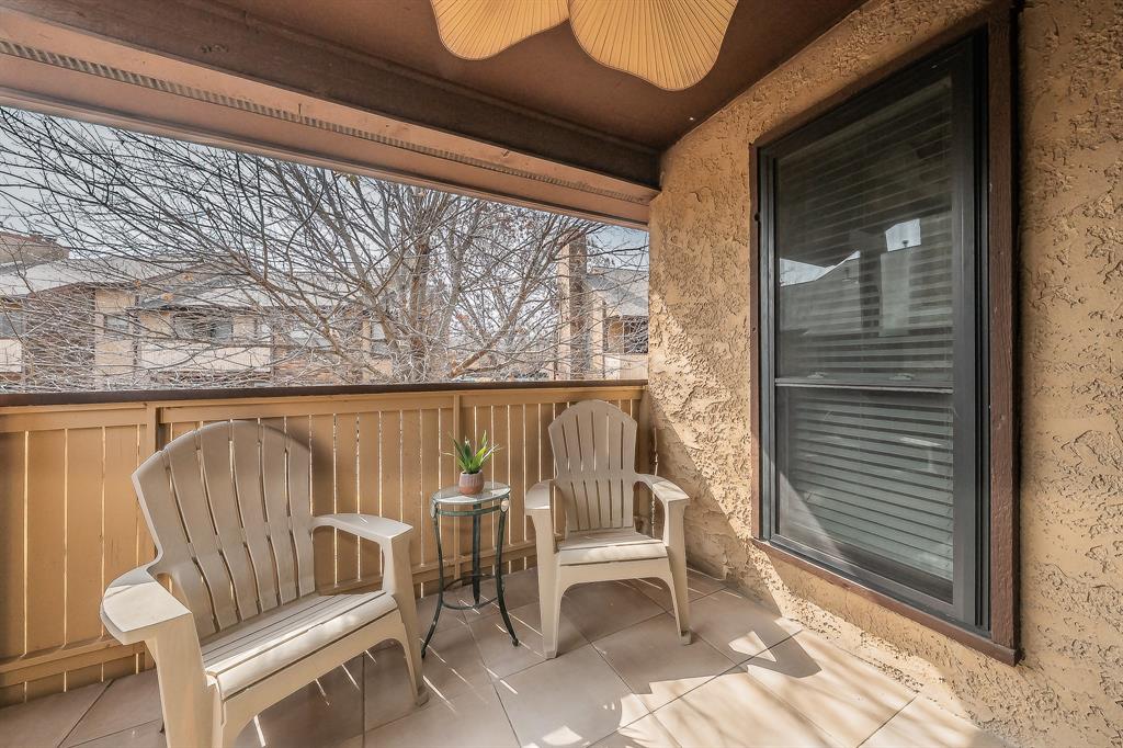 Cloisters Condo The - Residential