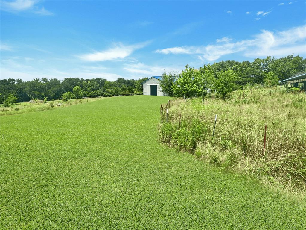 10468 County Road 493