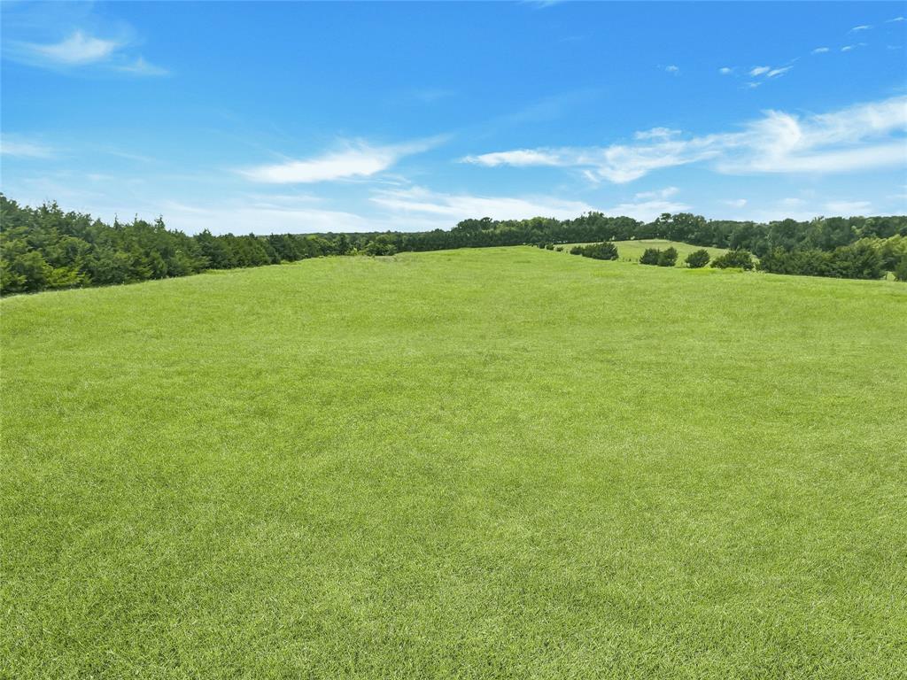 10468 County Road 493