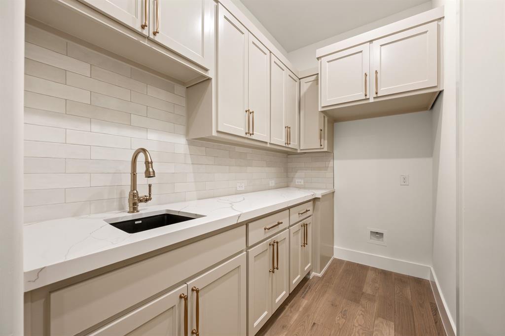 The Montclair - Residential