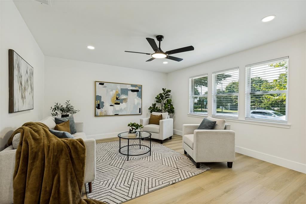 2553 Dorrington Drive