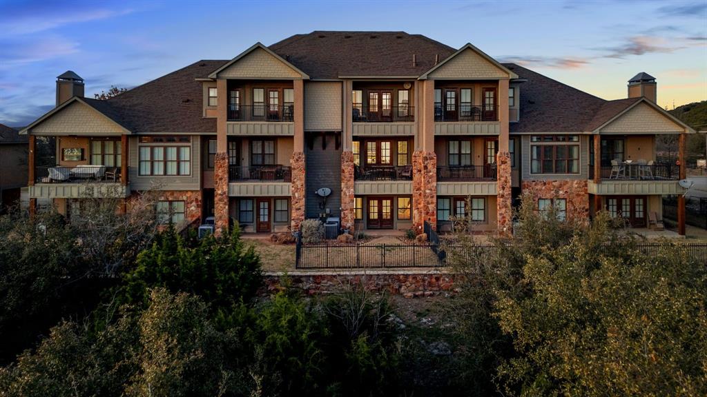 1027 Chapel Ridge Road
