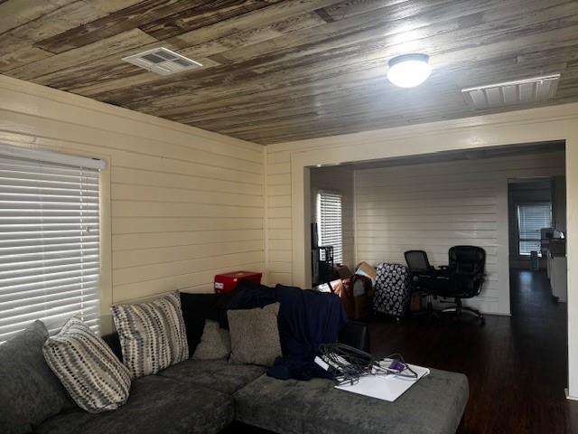 F D Wright Wortham - Residential