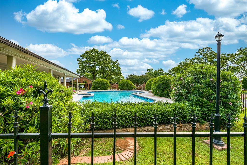 Garden District Homes - Residential