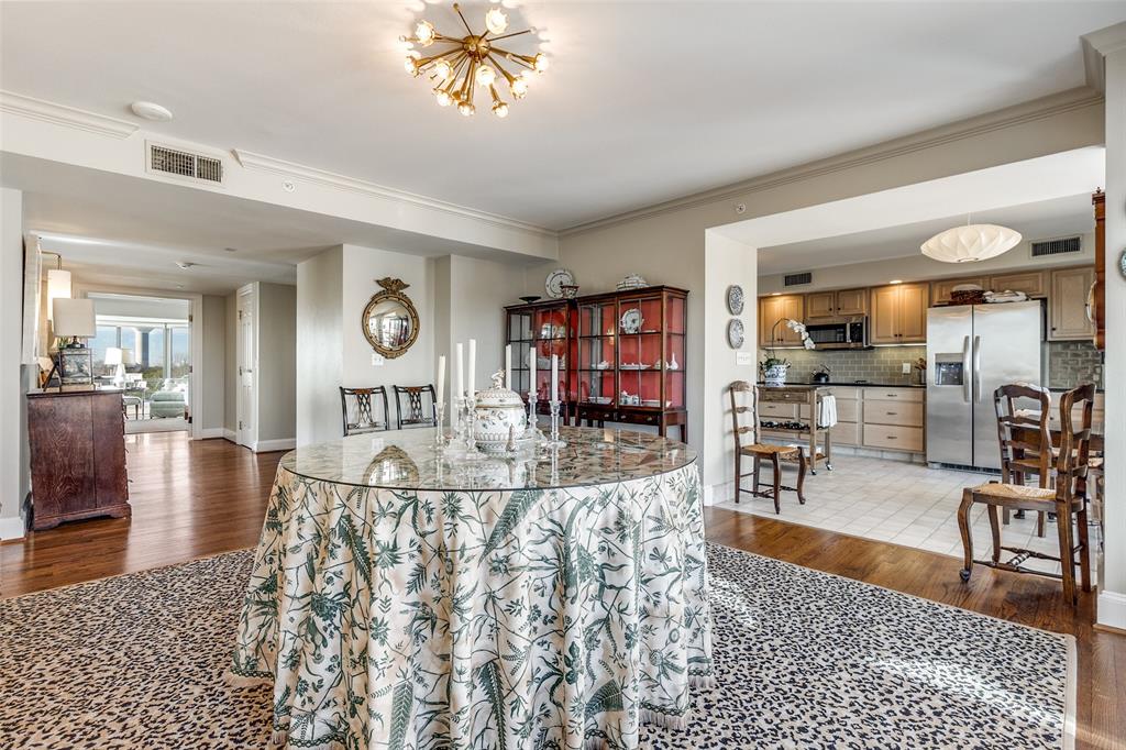 4242 Lomo Alto Drive N70