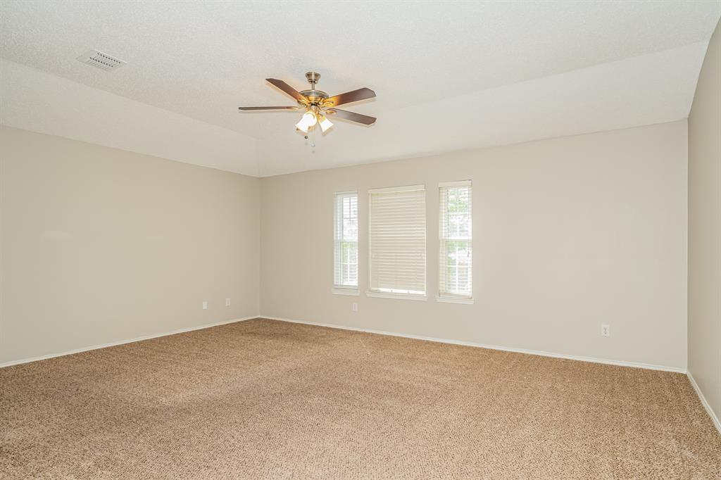 Meadows Of Roanoke Ph I - Residential Lease