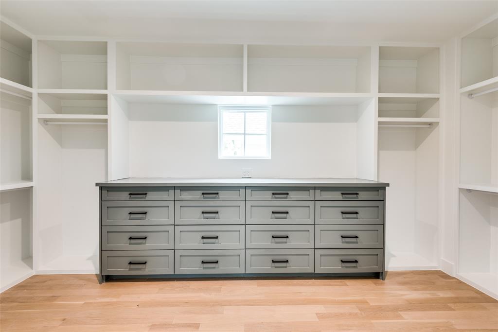 Linwood Place - Residential