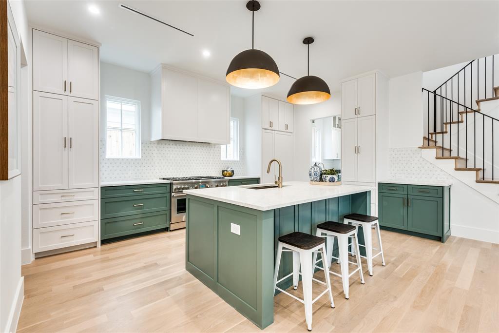 Linwood Place - Residential