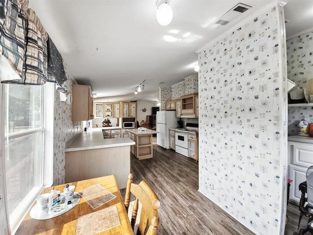 ELLISON JAMES - Residential