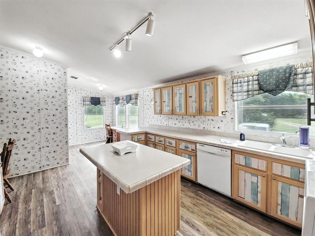 ELLISON JAMES - Residential