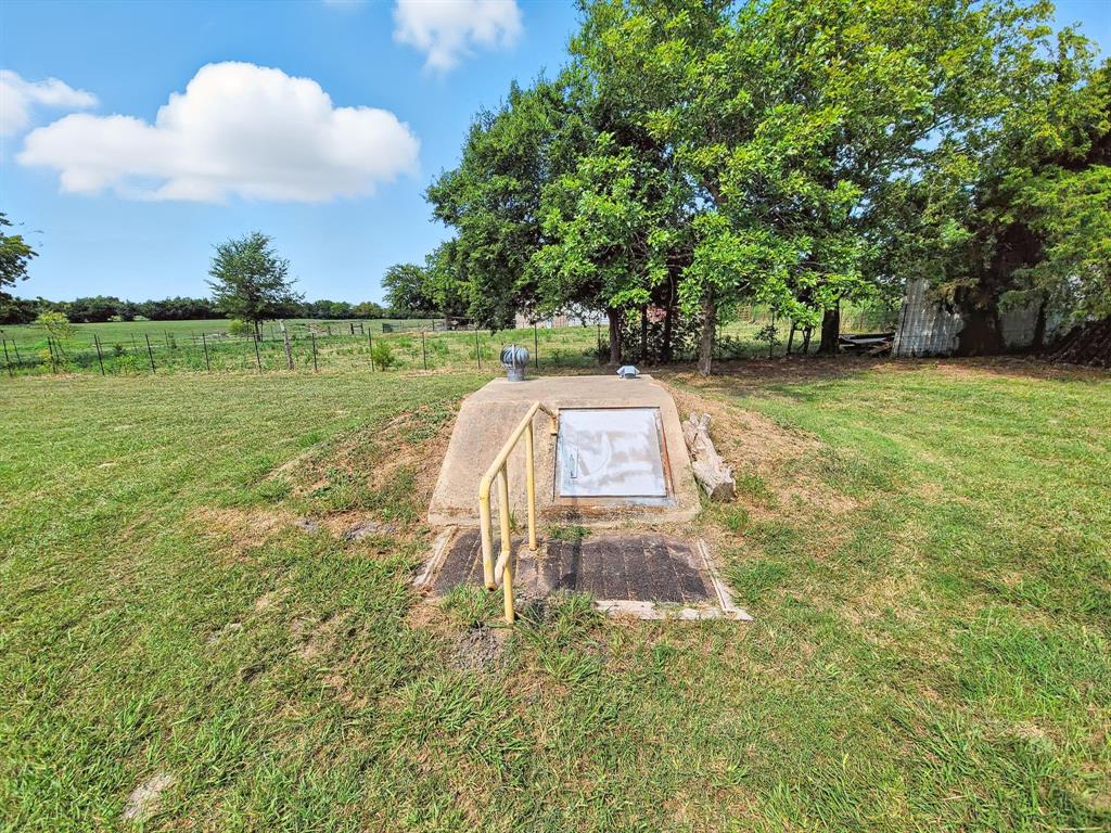 ELLISON JAMES - Residential