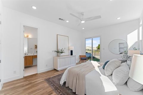 Tiny photo for 2313 S Vernon Avenue, Dallas, TX 75224 (MLS # 21101682)