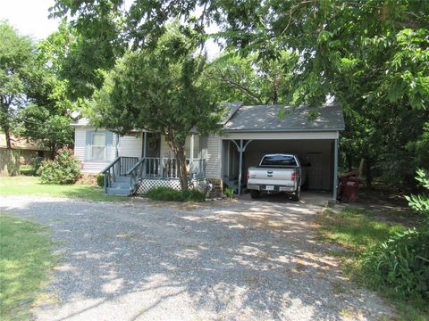 A home in Van Alstyne