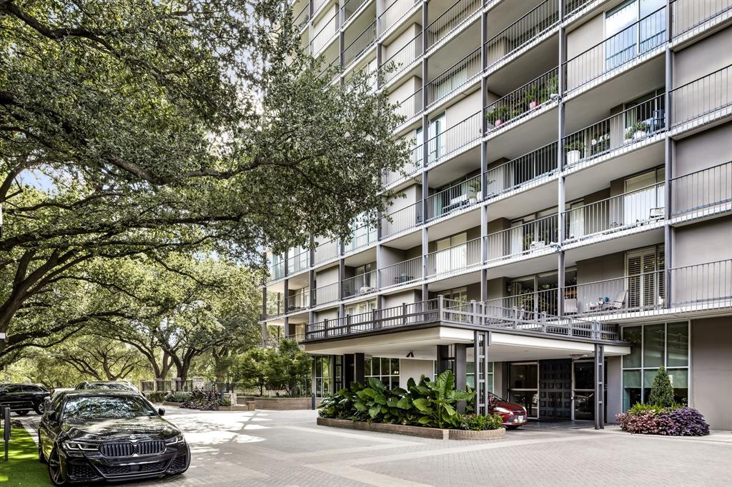 3310 Fairmount Street 7D