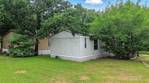 143 White Oak Street Alvarado TX 76009