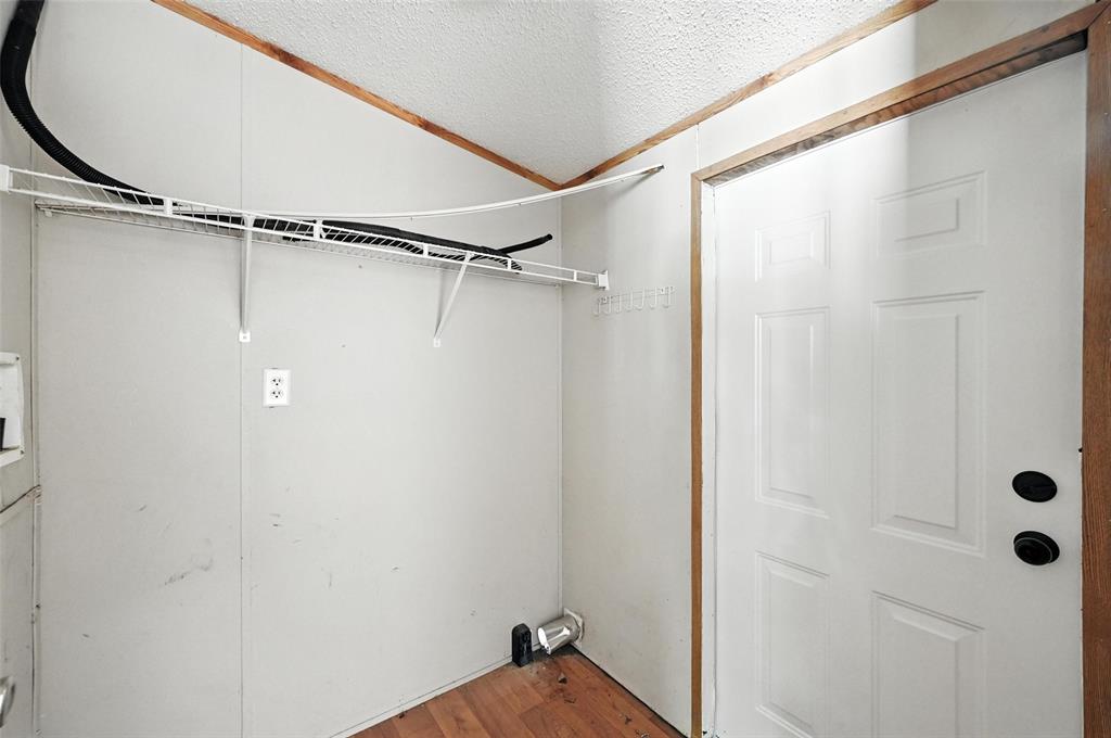 Bluewater Oaks - Residential