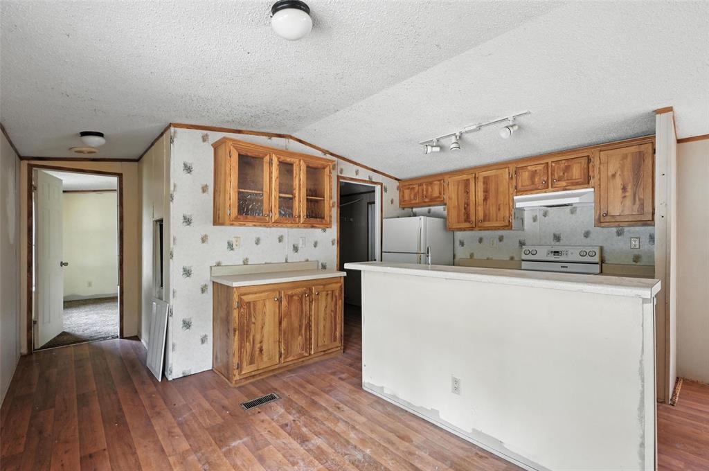 Bluewater Oaks - Residential