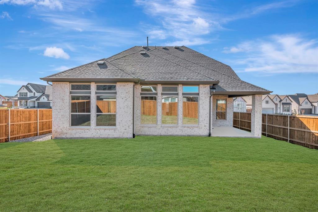 4416 Silver Spur Court