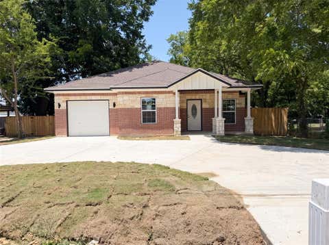 Photo of 922 Gibbard Avenue, Wills Point, TX 75169 (MLS # 21340092)