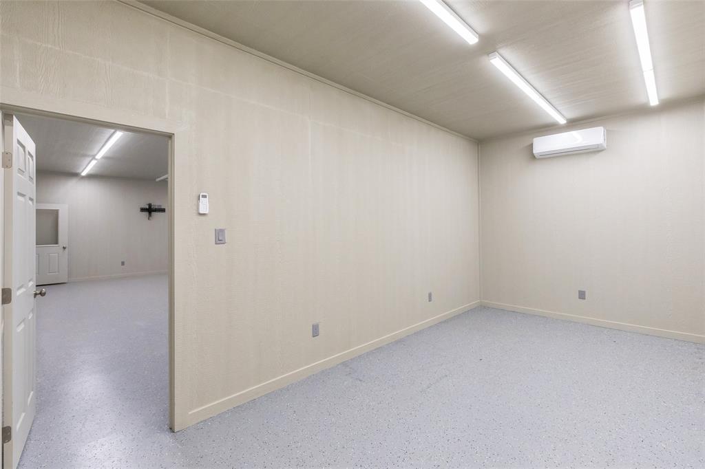 WM E VAUGHN - Residential