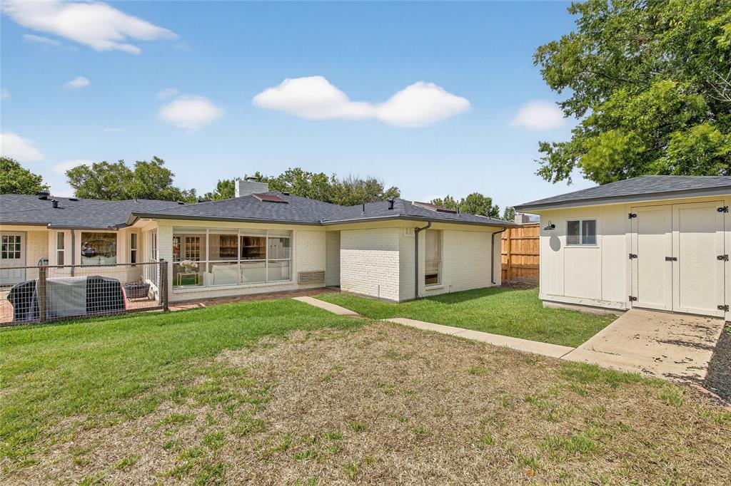 Hurst, Texas 76054, United States, 3 Bedrooms Bedrooms, ,2 BathroomsBathrooms,Residential,Pending,216511