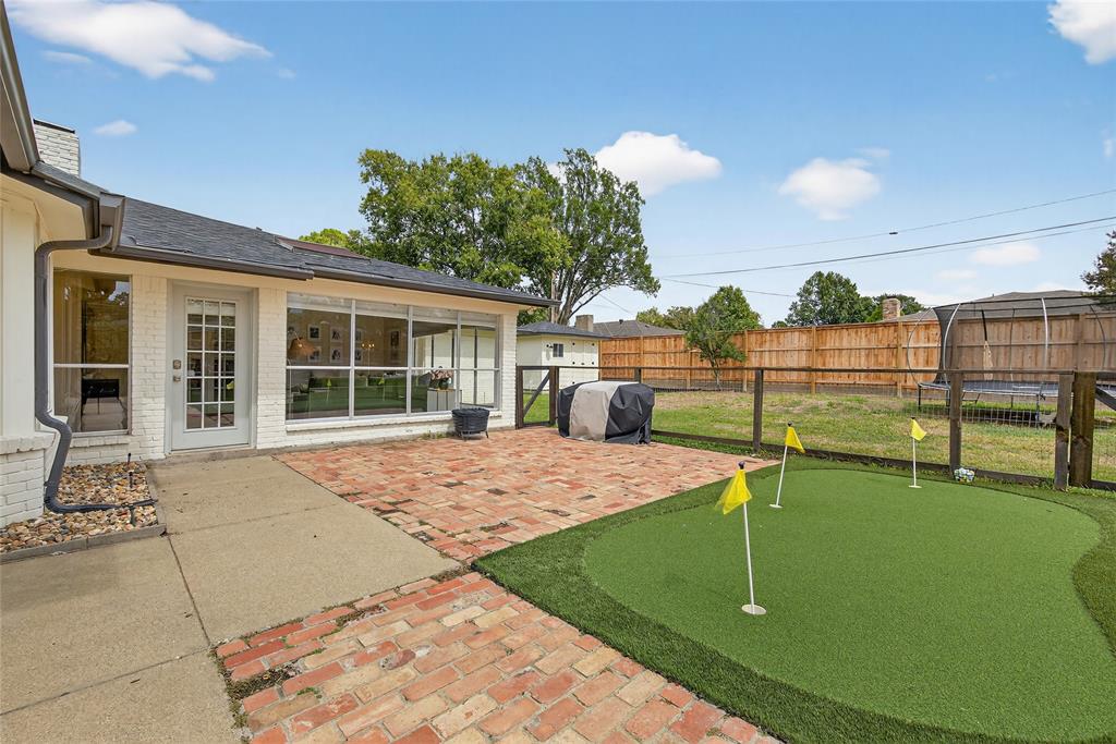 Hurst, Texas 76054, United States, 3 Bedrooms Bedrooms, ,2 BathroomsBathrooms,Residential,Pending,216511