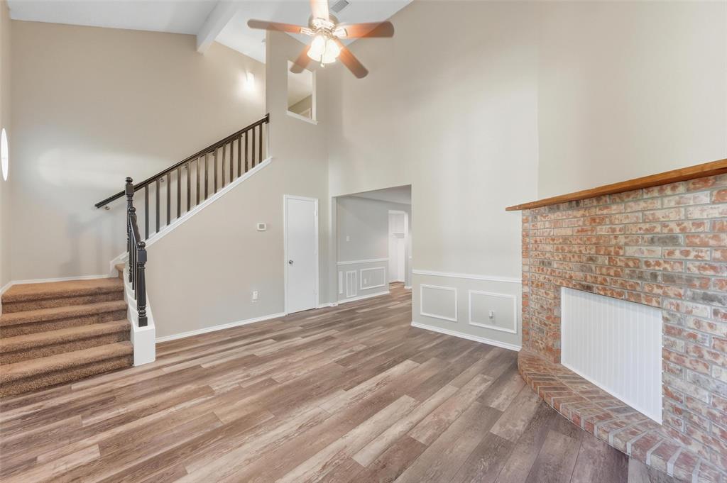 918 Blue Jay Drive