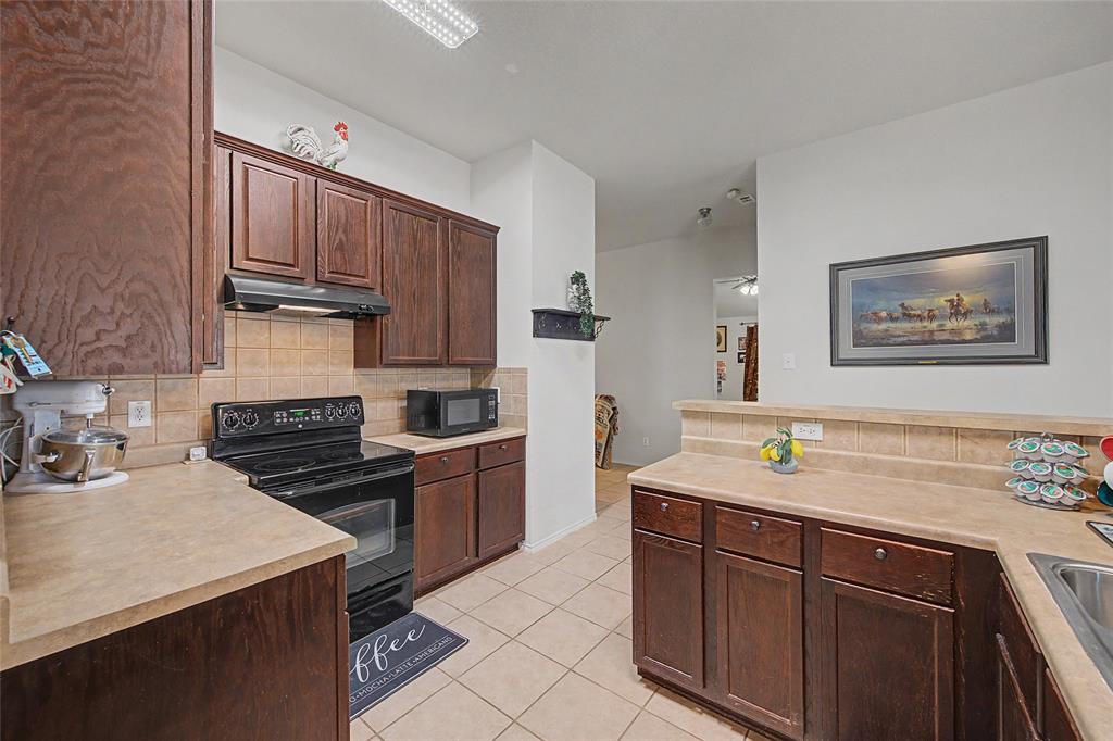 9225 Comanche Ridge Drive
