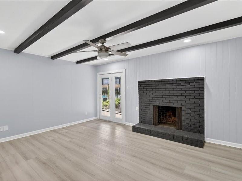 University Place Condo - Residential