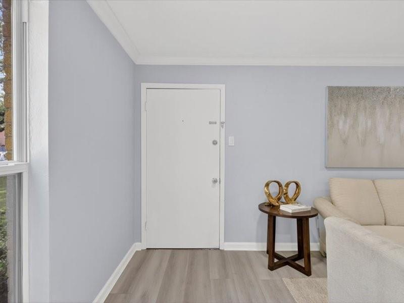 6004 E University Boulevard 131