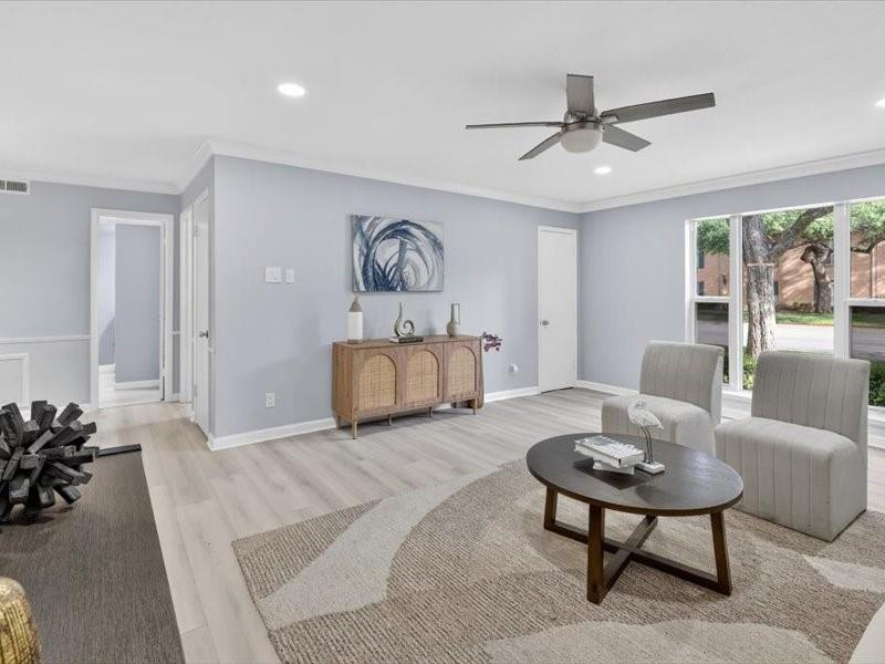 University Place Condo - Residential