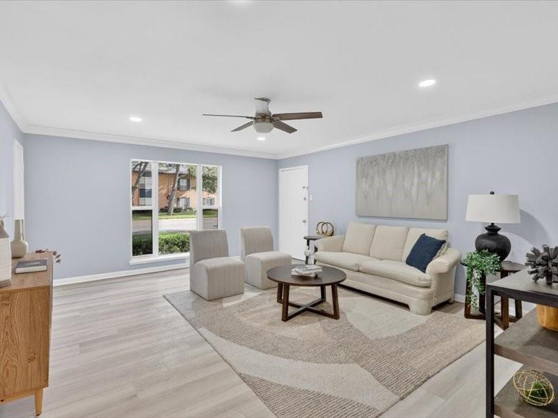 University Place Condo - Residential