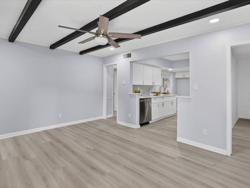 University Place Condo - Residential