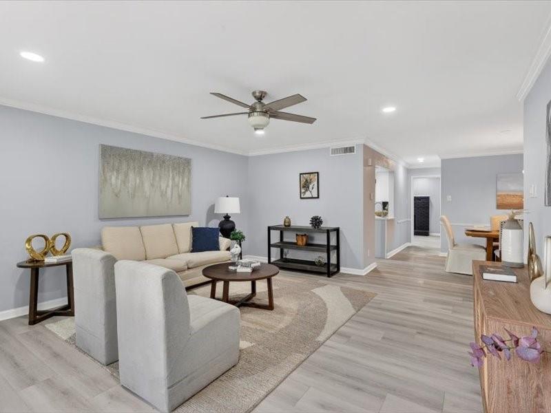 6004 E University Boulevard 131